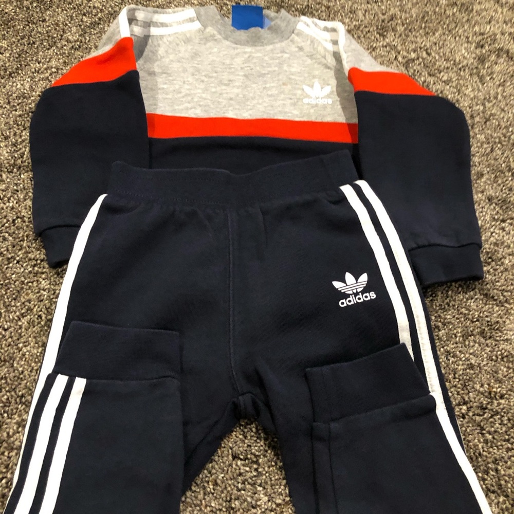 Mix of sets for 12-18 months